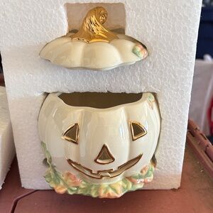 Lenox Ivory and Gold Pumpkin Jack-O'-Lantern Votive